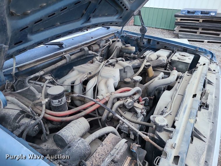 image for item DN8299 1991 Ford F150 pickup truck