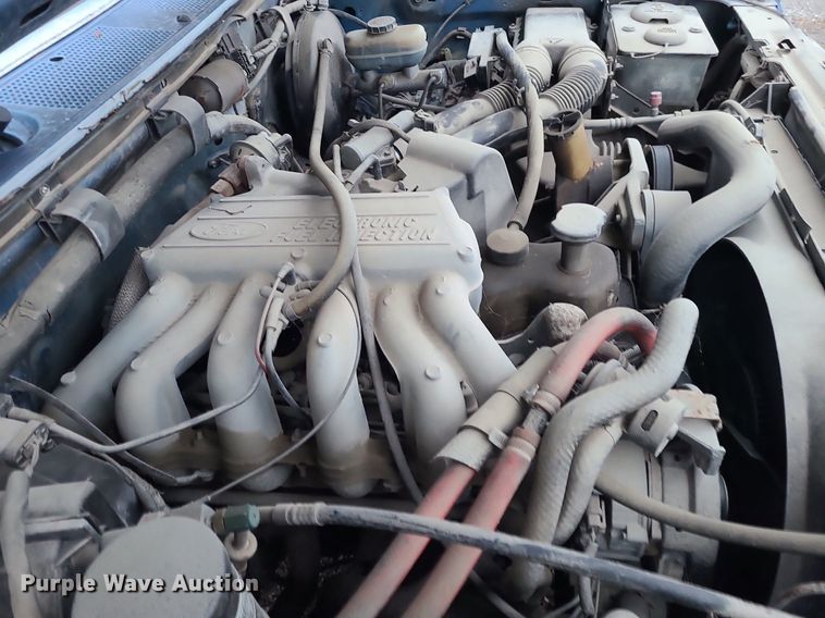 image for item DN8299 1991 Ford F150 pickup truck