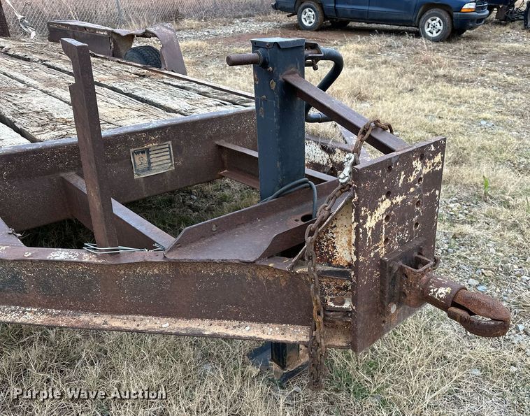 image for item DO5170 1985 Trail King TK18U-2000 equipment trailer