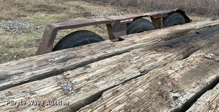 image for item DO5170 1985 Trail King TK18U-2000 equipment trailer