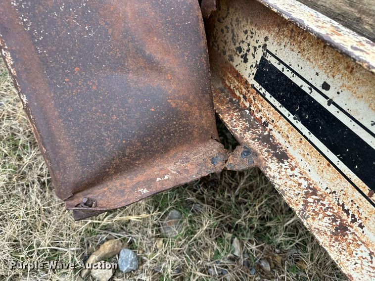 image for item DO5170 1985 Trail King TK18U-2000 equipment trailer