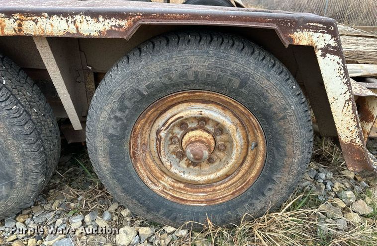 image for item DO5170 1985 Trail King TK18U-2000 equipment trailer