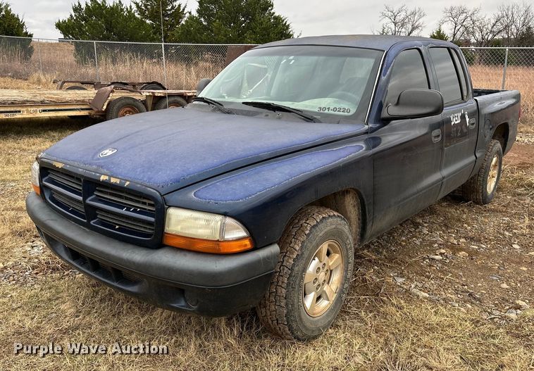 image for item DP3269 2001 Dodge Dakota Quad Cab pickup truck