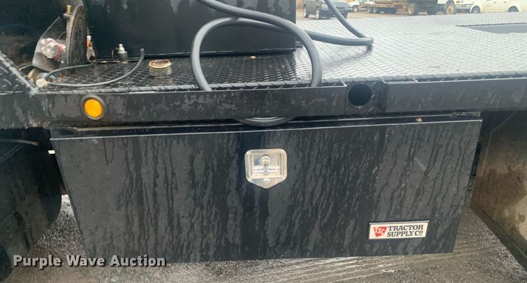 image for item DP8812 2003 GMC C6C042 flatbed truck