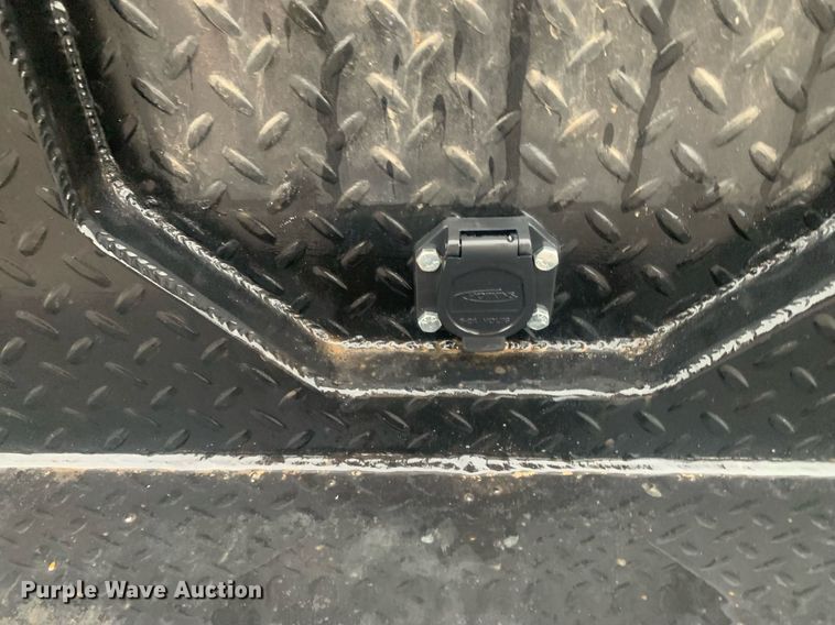 image for item DP8812 2003 GMC C6C042 flatbed truck