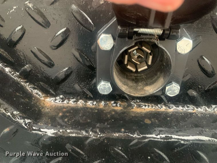 image for item DP8812 2003 GMC C6C042 flatbed truck