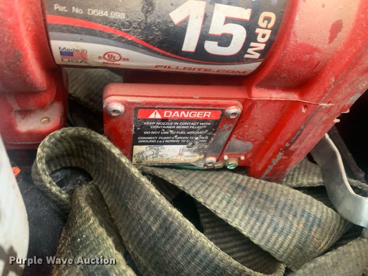 image for item DP8812 2003 GMC C6C042 flatbed truck