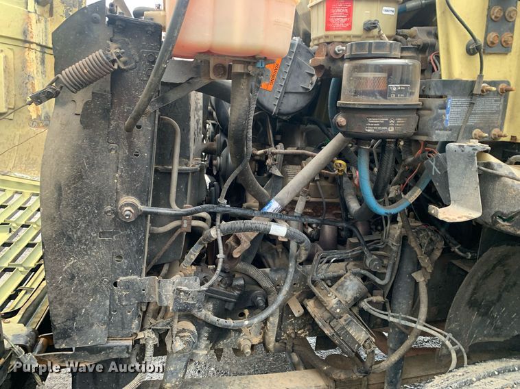 image for item DP8812 2003 GMC C6C042 flatbed truck