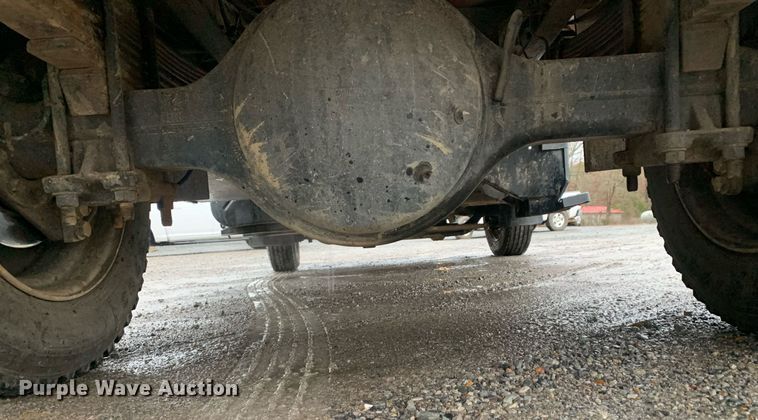 image for item DP8812 2003 GMC C6C042 flatbed truck