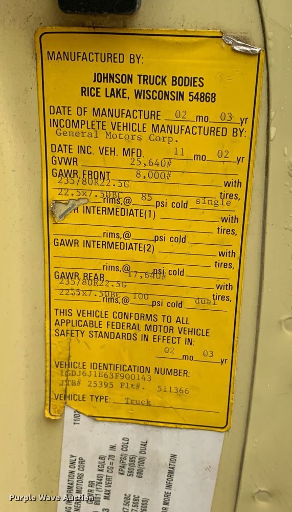 image for item DP8812 2003 GMC C6C042 flatbed truck