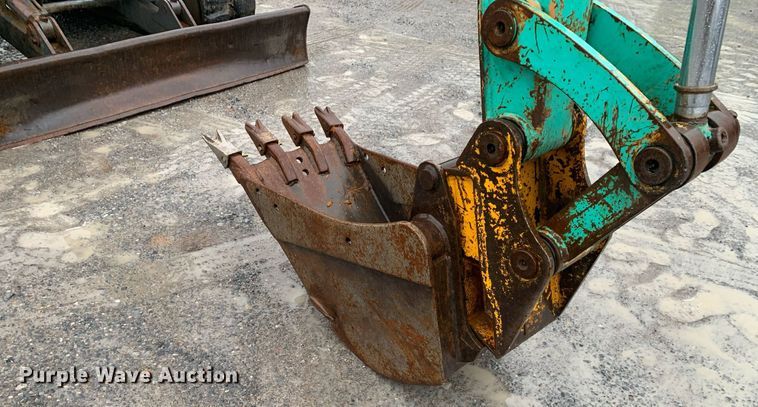 image for item DP8814 2005 IHI 55N2 mini excavator