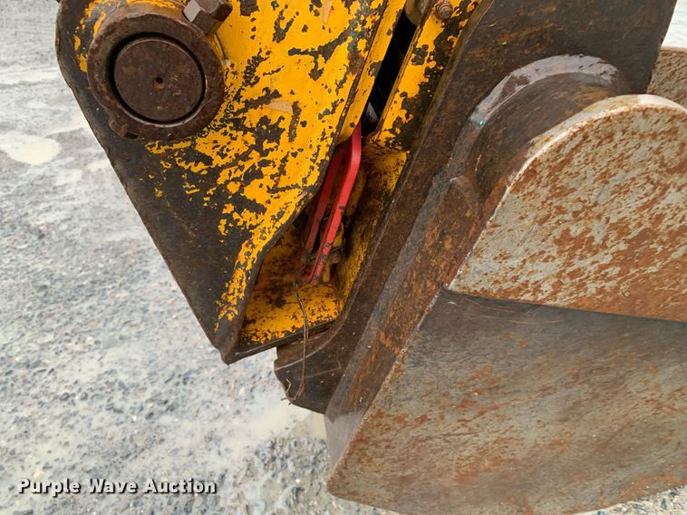 image for item DP8814 2005 IHI 55N2 mini excavator