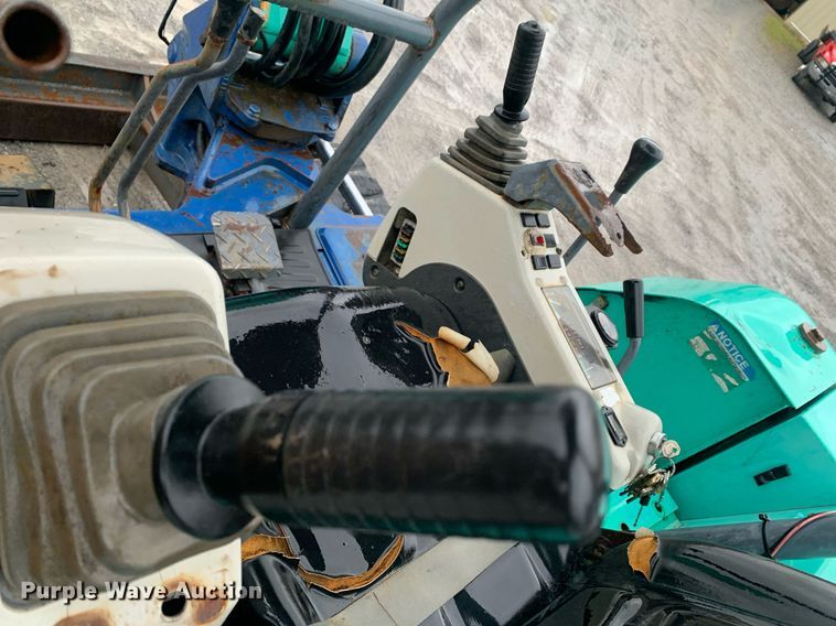 image for item DP8814 2005 IHI 55N2 mini excavator