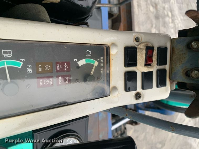 image for item DP8814 2005 IHI 55N2 mini excavator