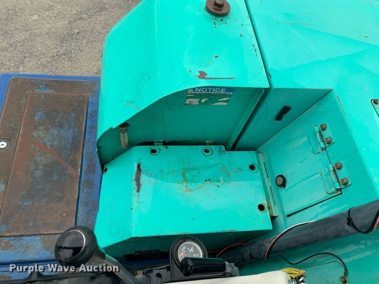 image for item DP8814 2005 IHI 55N2 mini excavator