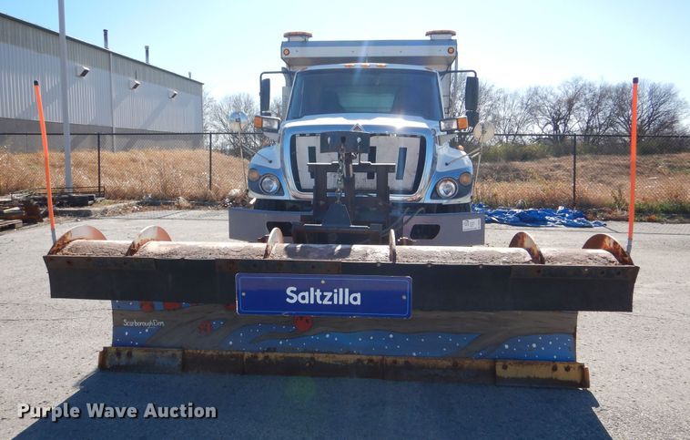 image for item DR5895 2012 International Workstar dump truck