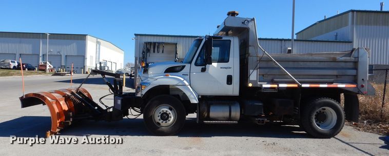 image for item DR5895 2012 International Workstar dump truck
