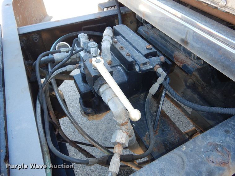 image for item DR5895 2012 International Workstar dump truck