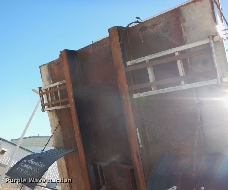 image for item DR5895 2012 International Workstar dump truck