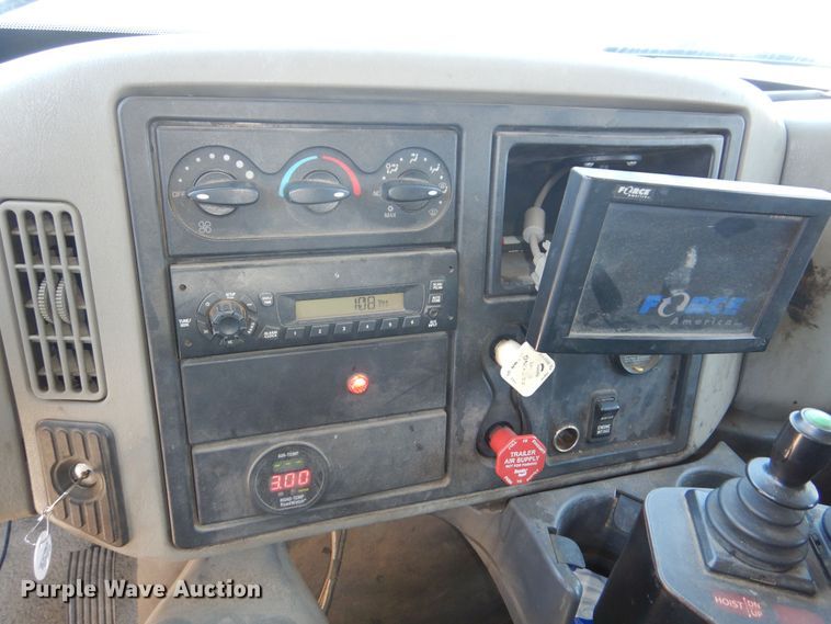 image for item DR5895 2012 International Workstar dump truck