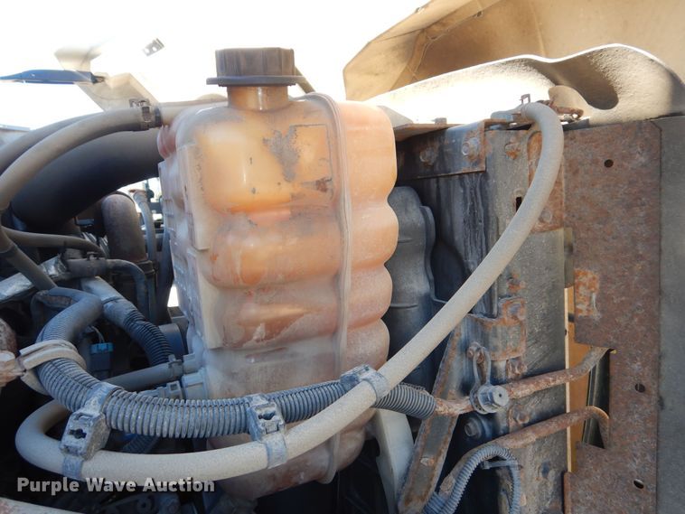 image for item DR5895 2012 International Workstar dump truck