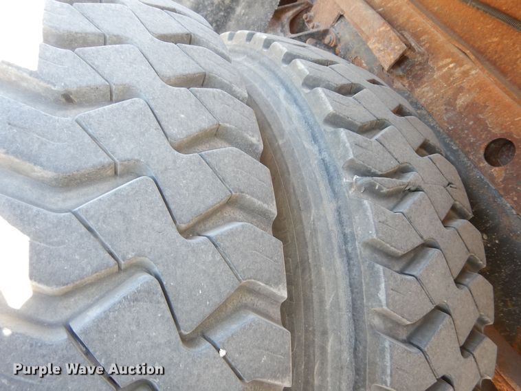 image for item DR5895 2012 International Workstar dump truck