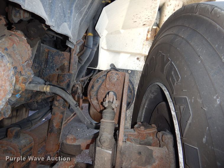 image for item DR5895 2012 International Workstar dump truck