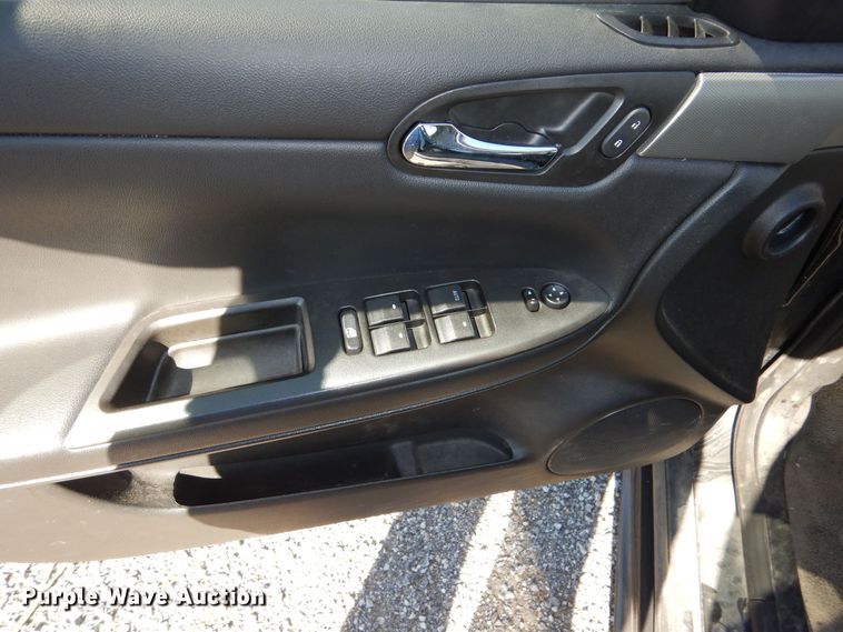 image for item DR5896 2014 Chevrolet Impala Police Cruiser 