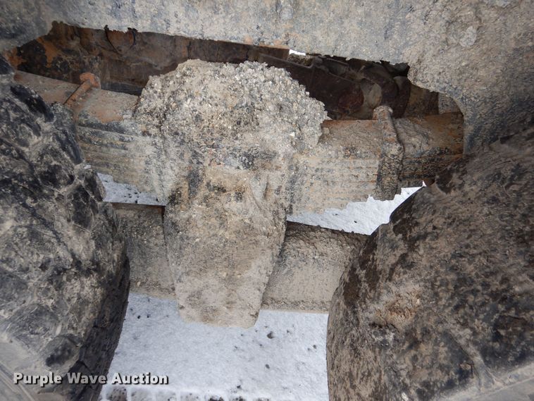 image for item DR5957 2003 Sterling L-Line dump truck