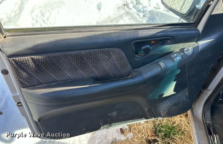 image for item EK9914 1994 GMC Sonoma pickup truck