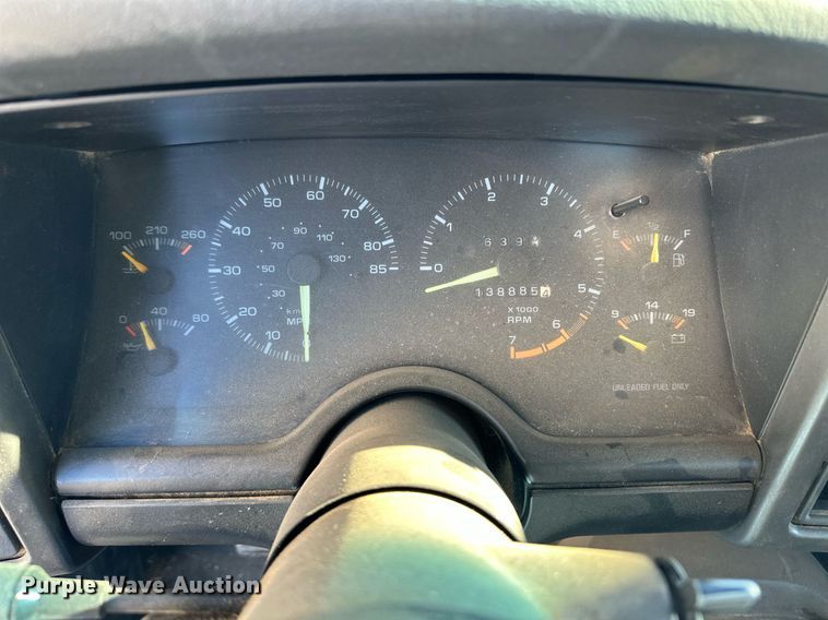 image for item EK9914 1994 GMC Sonoma pickup truck