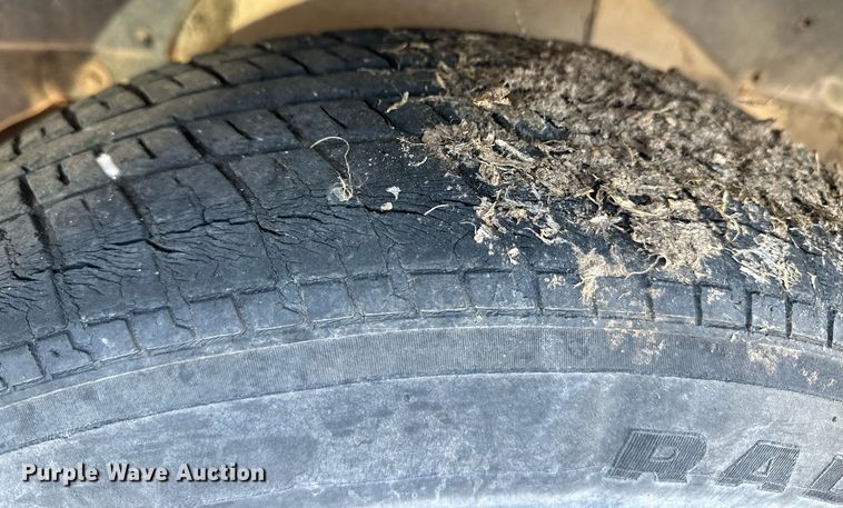 image for item EK9914 1994 GMC Sonoma pickup truck