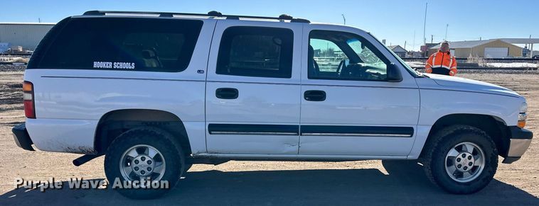 image for item EK9915 2001 Chevrolet Suburban SUV