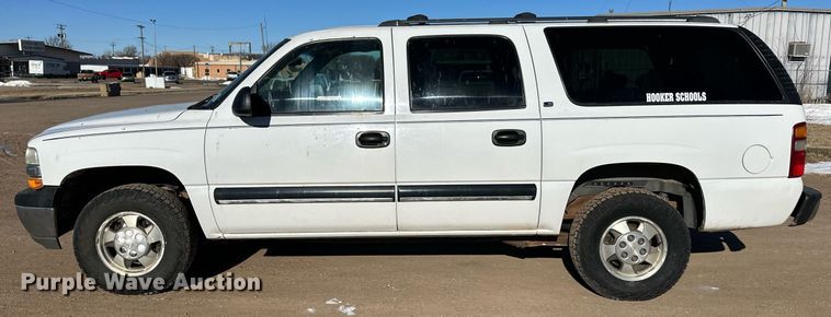 image for item EK9915 2001 Chevrolet Suburban SUV