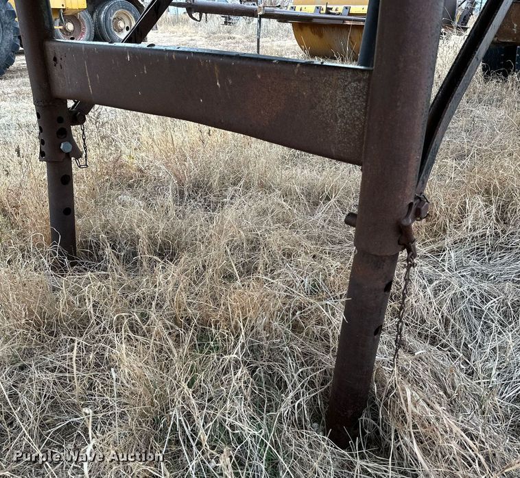 image for item IB9287 1958 Fruehauf tank trailer