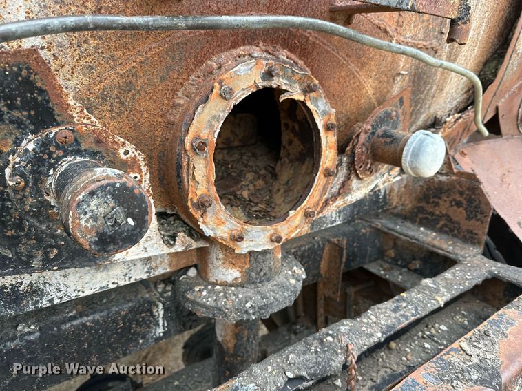 image for item IB9287 1958 Fruehauf tank trailer