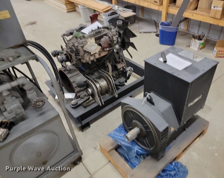 image for item JG9751 Skid steer engine