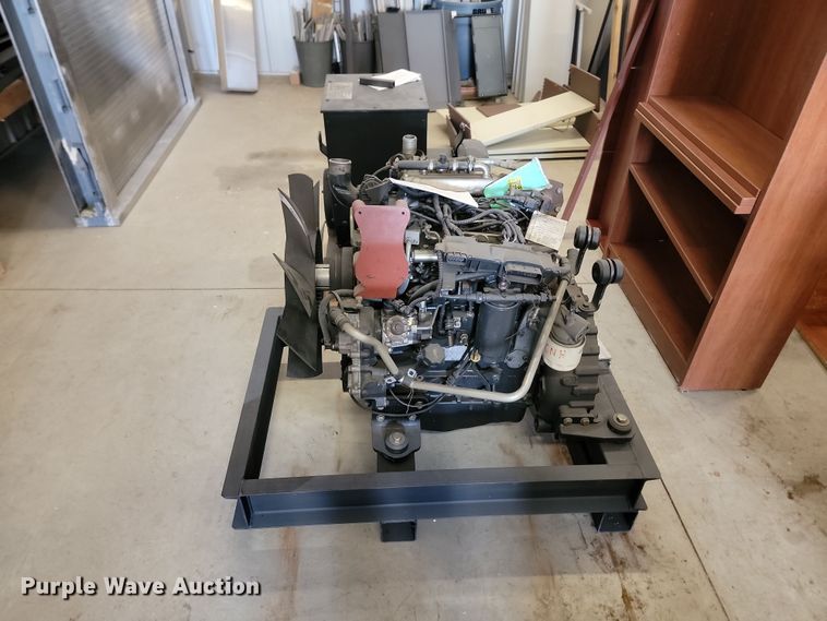 image for item JG9751 Skid steer engine