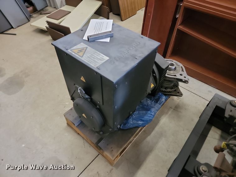 image for item JG9751 Skid steer engine