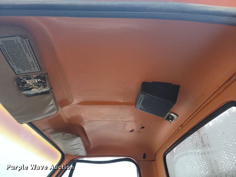 image for item KT9631 1979 Chevrolet  C60  flatbed truck