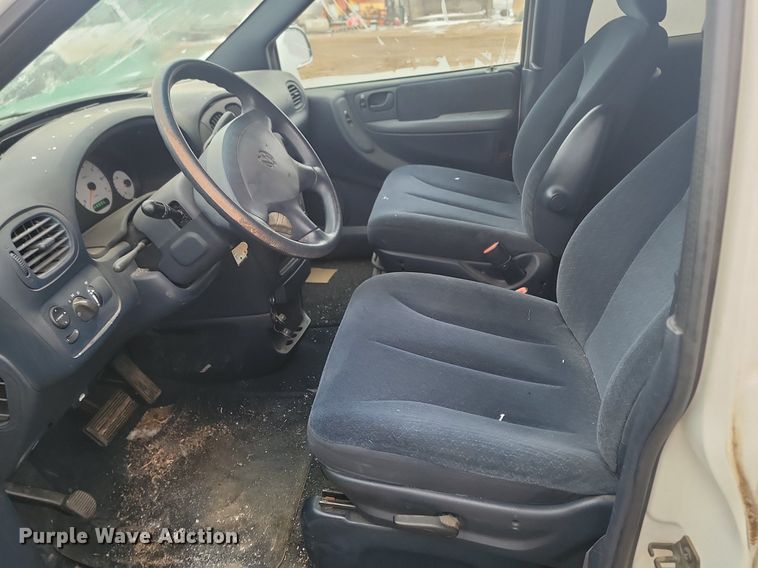 image for item KT9633 2001 Dodge Grand Caravan Sport van