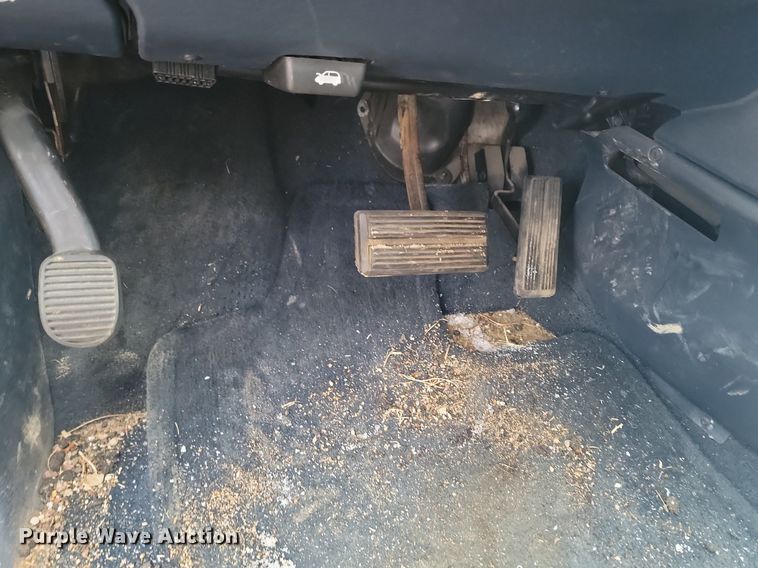 image for item KT9633 2001 Dodge Grand Caravan Sport van