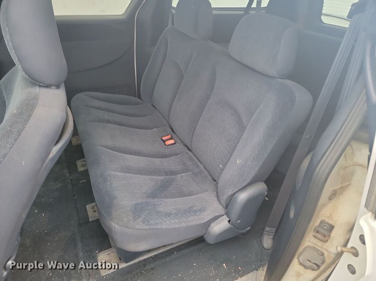 image for item KT9633 2001 Dodge Grand Caravan Sport van