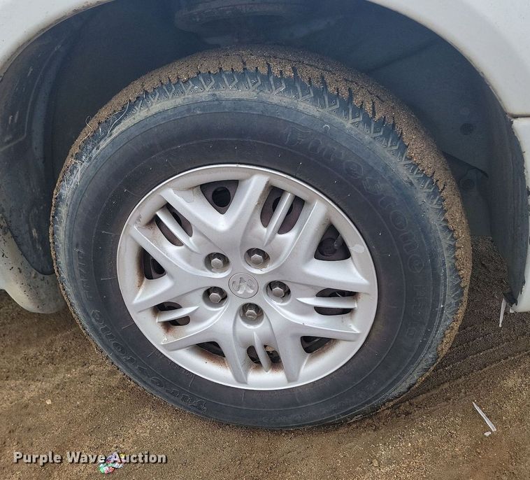 image for item KT9633 2001 Dodge Grand Caravan Sport van