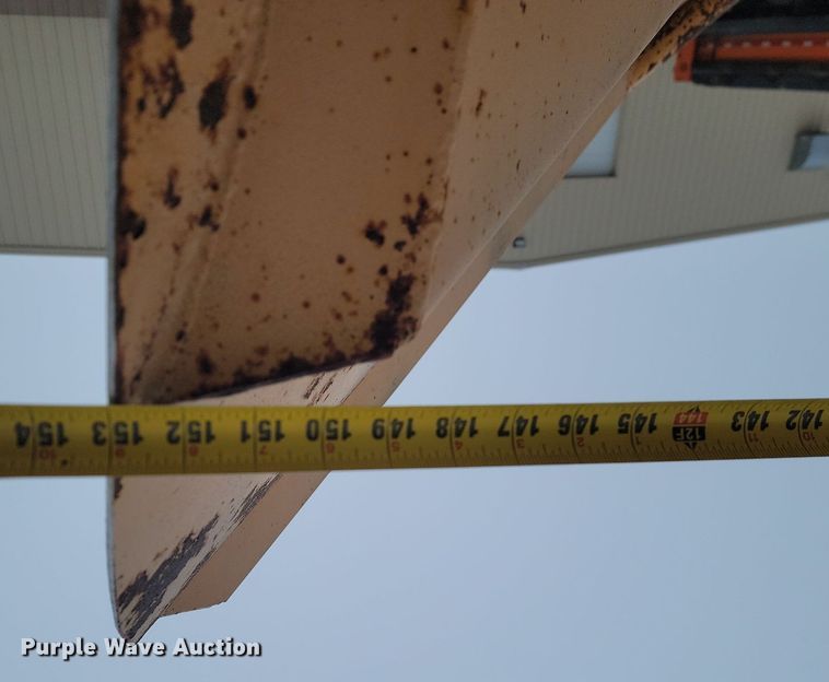 image for item KT9637 1988 John Deere 770 B-H motor grader