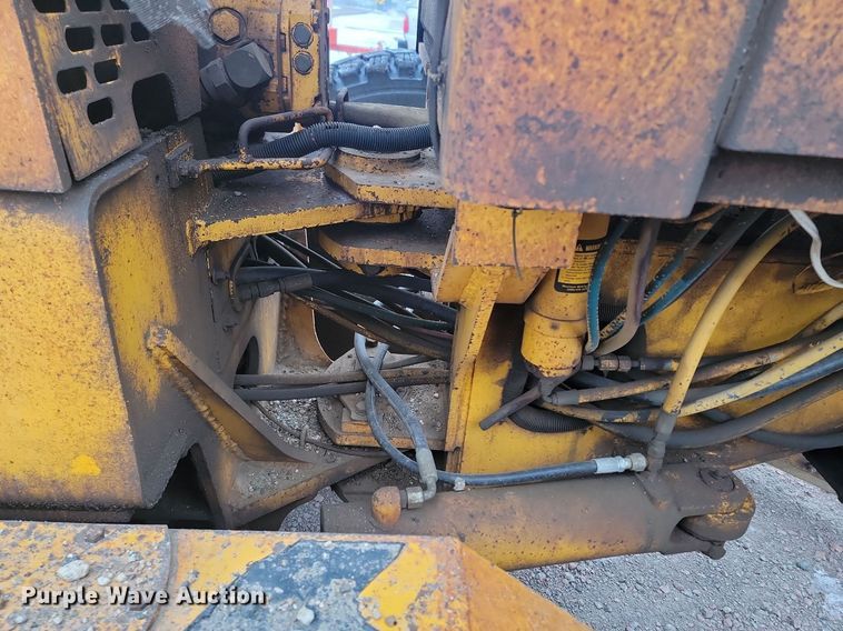 image for item KT9637 1988 John Deere 770 B-H motor grader