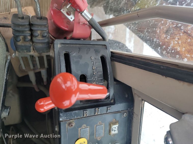 image for item KT9637 1988 John Deere 770 B-H motor grader