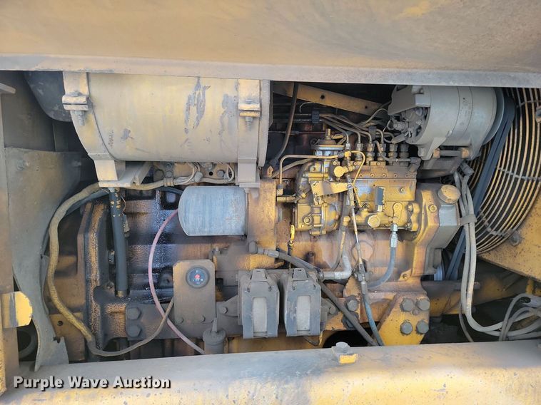 image for item KT9637 1988 John Deere 770 B-H motor grader