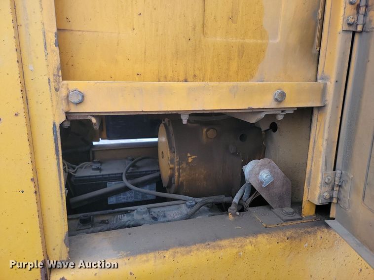 image for item KT9637 1988 John Deere 770 B-H motor grader