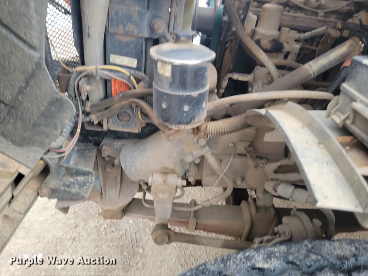 image for item KT9638 1998 Ford W86 dump truck